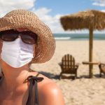 Sole e mare dopo il vaccino anti-Covid: come comportarsi?