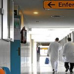 Spagna, fino a 30 pazienti per infermiere negli ospedali: la denuncia del sindacato Satse