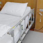 Ravenna: paziente cadde dal letto in pronto soccorso, oss a processo per lesioni