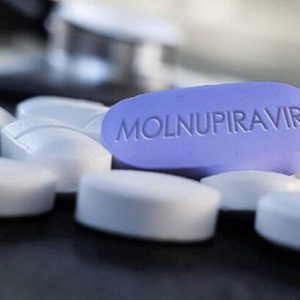 Covid, MSD chiederà autorizzazione per prima pillola contro il virus