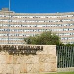 "Mio figlio lo vaccino", ma fa solo finta: infermiera no vax nei guai