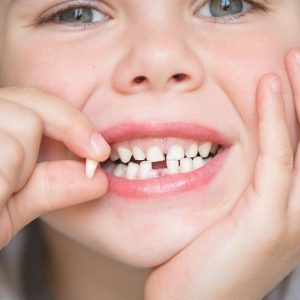 Disturbi mentali: possibile valutare il rischio attraverso i denti da latte
