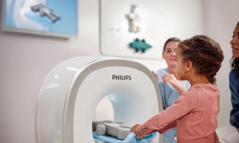 Risonanza magnetica, Royal Philips propone un approccio olistico per piccoli pazienti