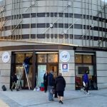 Scampia, infermiera schiaffeggiata da tossicodipendente a caccia di soldi. Anelli (Fnomceo): "Speranza convochi Osservatorio contro violenza"