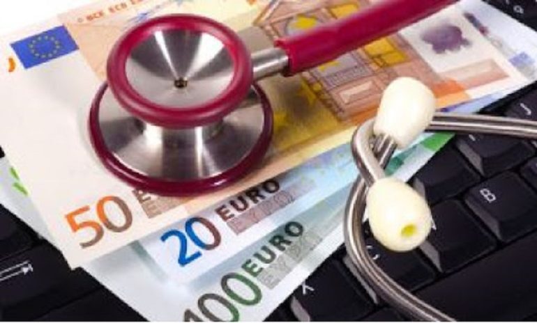 Valle d'Aosta, in arrivo indennità integrativa per il personale sanitario: 800 euro mensili ai medici e 350 agli infermieri