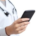 Il lutto e la riflessione di una giornalista: "Non tutte le diagnosi si possono fare al telefono. Specie per i bambini"