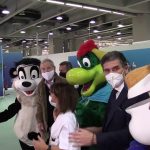 Milano, l'hub si trasforma in Gardaland per accogliere i bimbi che si vaccinano contro il Covid