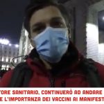 Nei cortei No Pass per spiegare l’importanza del vaccino. Minacce di morte e insulti per un operatore sanitario