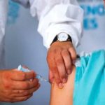 Sanitari e obbligo vaccinale: sostegno al Governo da Consulta e Consiglio di Stato