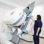 Disturbi articolari: diagnosi più precisa con la risonanza magnetica dinamica e aperta