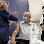 Israele, medici lanciano allarme su quarta dose di vaccino anti-Covid