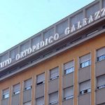 Milano, ospedale Galeazzi rinvia interventi a pazienti senza Green Pass rafforzato