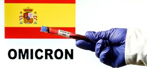 Spagna, cambia la gestione della pandemia: Omicron trattata come una comune influenza (per i vaccinati)