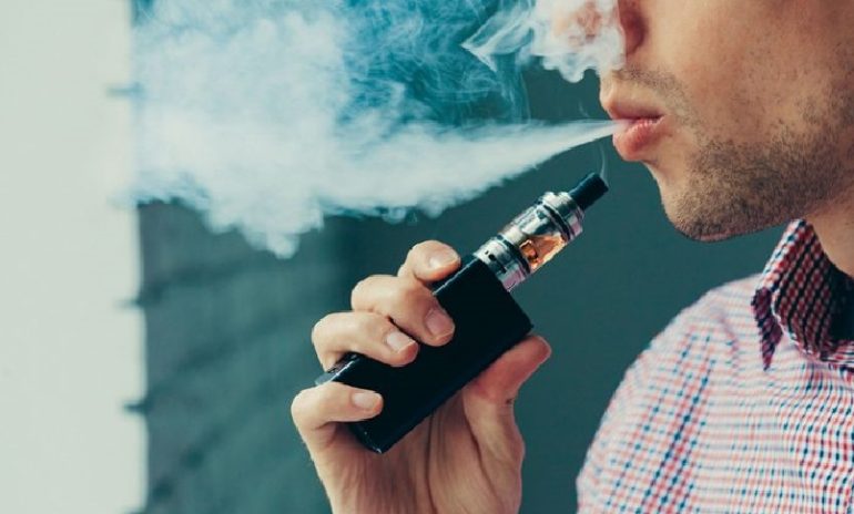 Sigarette elettroniche, studio australiano raccomanda di proibirle