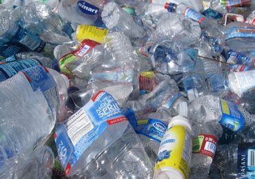 Inquinamento, sviluppato super enzima che scompone rapidamente i rifiuti in plastica