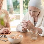 Cancro, i cibi da evitare durante la chemioterapia