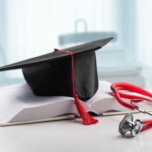 Scadenze e costi per le iscrizioni all’esame di ammissione del 15 settembre 2022 nelle 39 Università statali per i Corsi di Laurea delle 22 Professioni Sanitarie