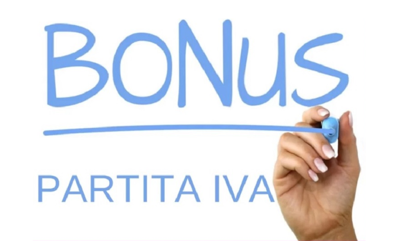Arrivo il bonus da 200 euro per gli infermieri  in partita IVA: ecco come ottenerlo 
