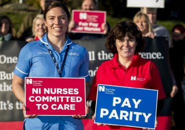 Irlanda del Nord, infermieri chiamati allo sciopero per chiedere retribuzioni più alte