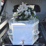 Piangono la mamma morta in Rsa ma nella bara c'era la vicina di letto