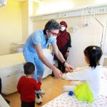 Bologna, bimba di 6 anni liberata da tumore alla testa con tecnica indonasale