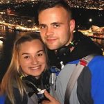 Inghilterra, in malattia da 4 anni per un colpo di frusta: 24enne smascherata dai selfie