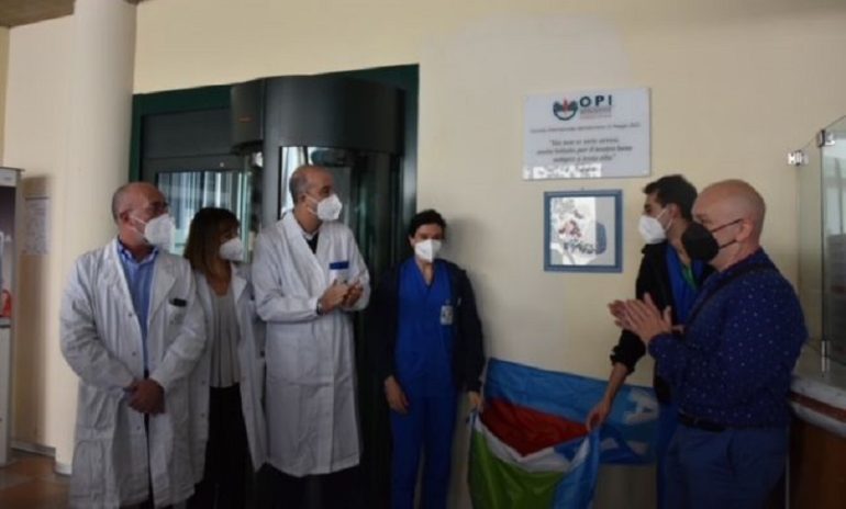 Pescia, inaugurata targa donata da Opi Firenze-Pistoia e dedicata agli infermieri che hanno lottato contro la pandemia