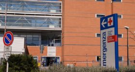 Lido di Camaiore (Lucca), boom di accessi in Pronto soccorso: medici e infermieri rinunciano alle ferie di Natale