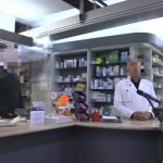 Napoli, sportello abusivo per pratiche Asl in farmacia: la scoperta di "Striscia la notizia"