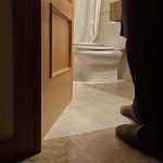 Nicturia, cosa provoca il bisogno di urinare durante più volte la notte?