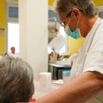 Personale Rsa, sottoscritto il Ccnl 2020-2022