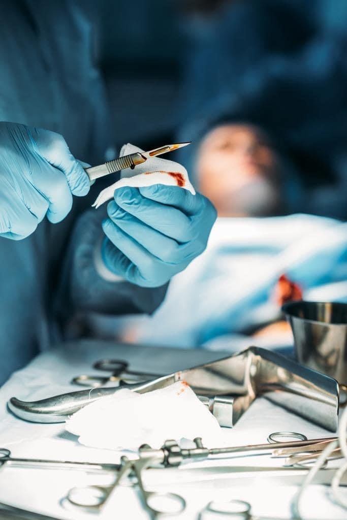 Una notte di molti anni fa, ero di guardia notturna nel mio ospedale...da allora sono passati vent’anni ed è cambiato quasi tutto