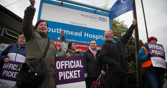 In Gran Bretagna il più grande sciopero degli infermieri