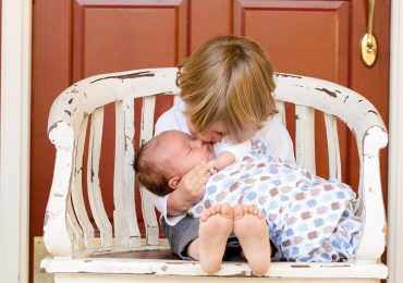 Si celebra oggi la giornata mondiale contro il cancro infantile: ogni 3 minuti un bambino muore