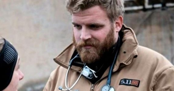 Ucraina, morto l'infermiere eroe Pete Reed: ha salvato migliaia di vite nelle zone di guerra