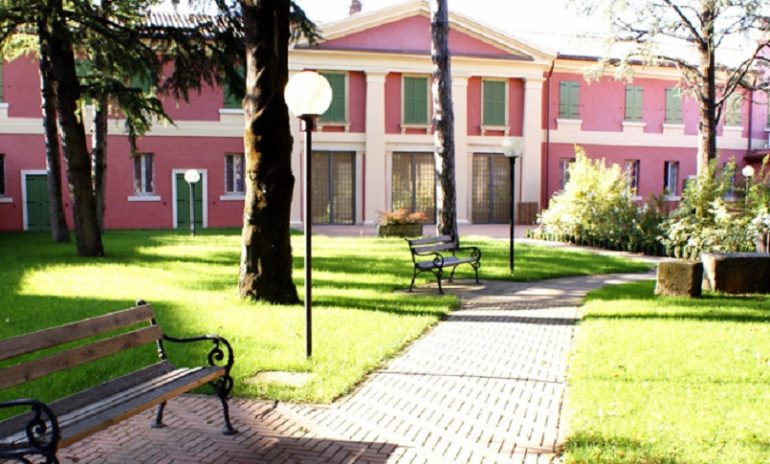 Lavoro, il Centro servizi alla persona "Morelli Bugna" (Villafranca di Verona) assume due oss
