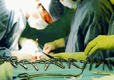 Rissa in sala operatoria e pinza dimenticata nell'addome del paziente: medici e infermieri condannati per danno erariale