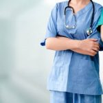 Beneficio pensionistico nel Decreto Bollette: i requisiti di accesso