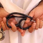 Medici a gettone, cade la stretta del Decreto Bollette