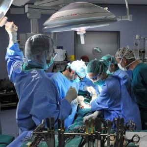 Trapianto di cuore domino associato a trapianto del blocco cuore-polmoni: l'intervento eseguito a Torino