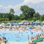 Bimba di 8 anni in arresto cardiaco in piscina salvata da due infermiere