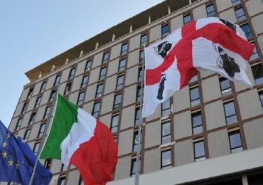 Sardegna, accordo Regione-sindacati: più risorse per il personale sanitario