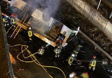 Incidente autobus a Mestre: il grande lavoro dei vigili del fuoco e degli infermieri e medici del 118