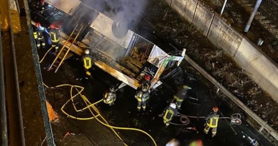 Incidente autobus a Mestre: il grande lavoro dei vigili del fuoco e degli infermieri e medici del 118