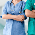 Piemonte, la proposta della Lega: "Indennità di 800 euro lordi per i medici e di 350 per gli infermieri nelle aree marginali montane"