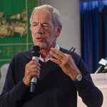 Bertolaso: "Carenza di infermieri in Lombardia? Li cercheremo all'estero"
