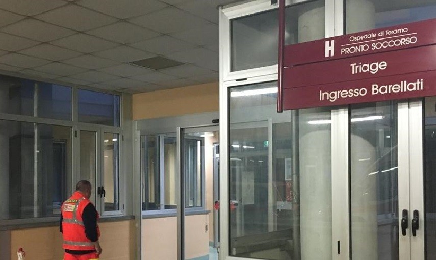 Teramo, un infermiere "facilitatore" in Pronto soccorso: pazienti meno soli durante l'attesa