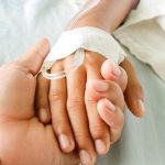 Suicidio assistito, il Ssn fornisce medico e farmaco a una donna di Trieste: prima volta in Italia