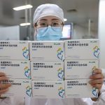 Covid: guarigione più rapida con la pillola venduta in Cina