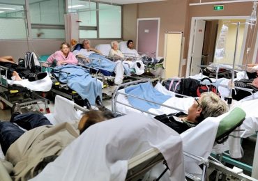 Foce: "Ospedali sotto assedio. Colpa di una campagna vaccinale inadeguata contro Covid e influenza"